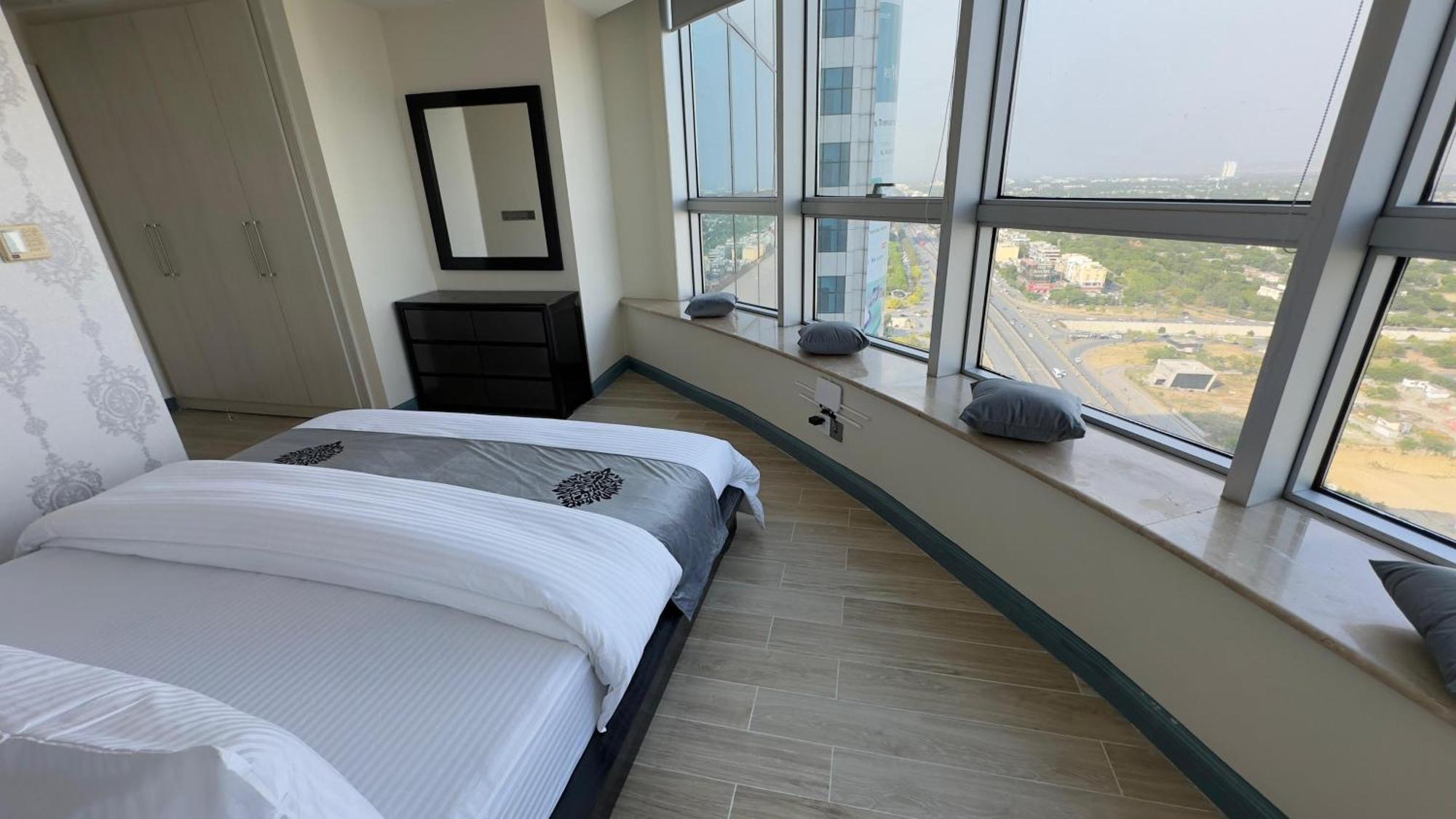 Centaurus Apartments Islamabad Extérieur photo