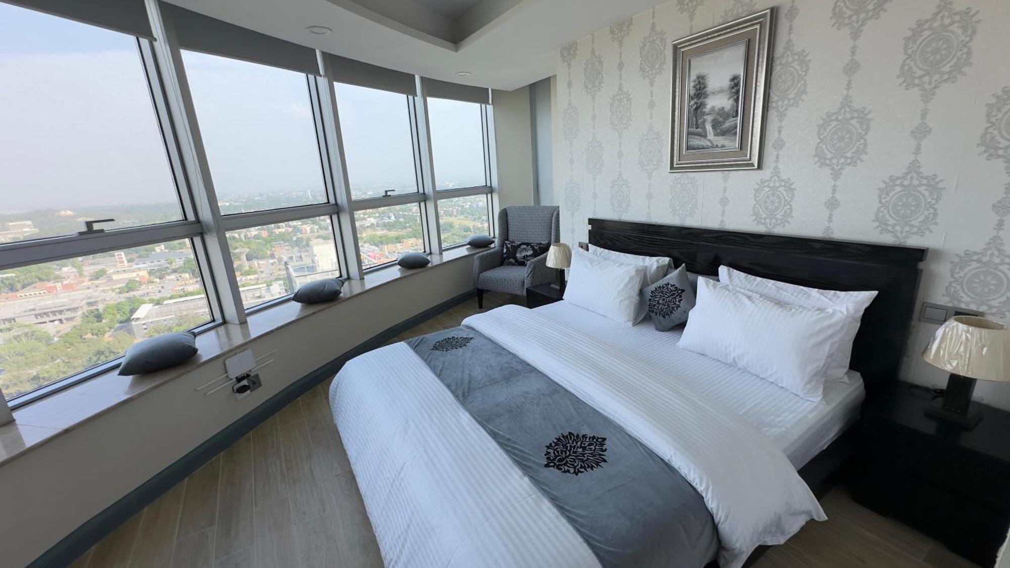 Centaurus Apartments Islamabad Extérieur photo